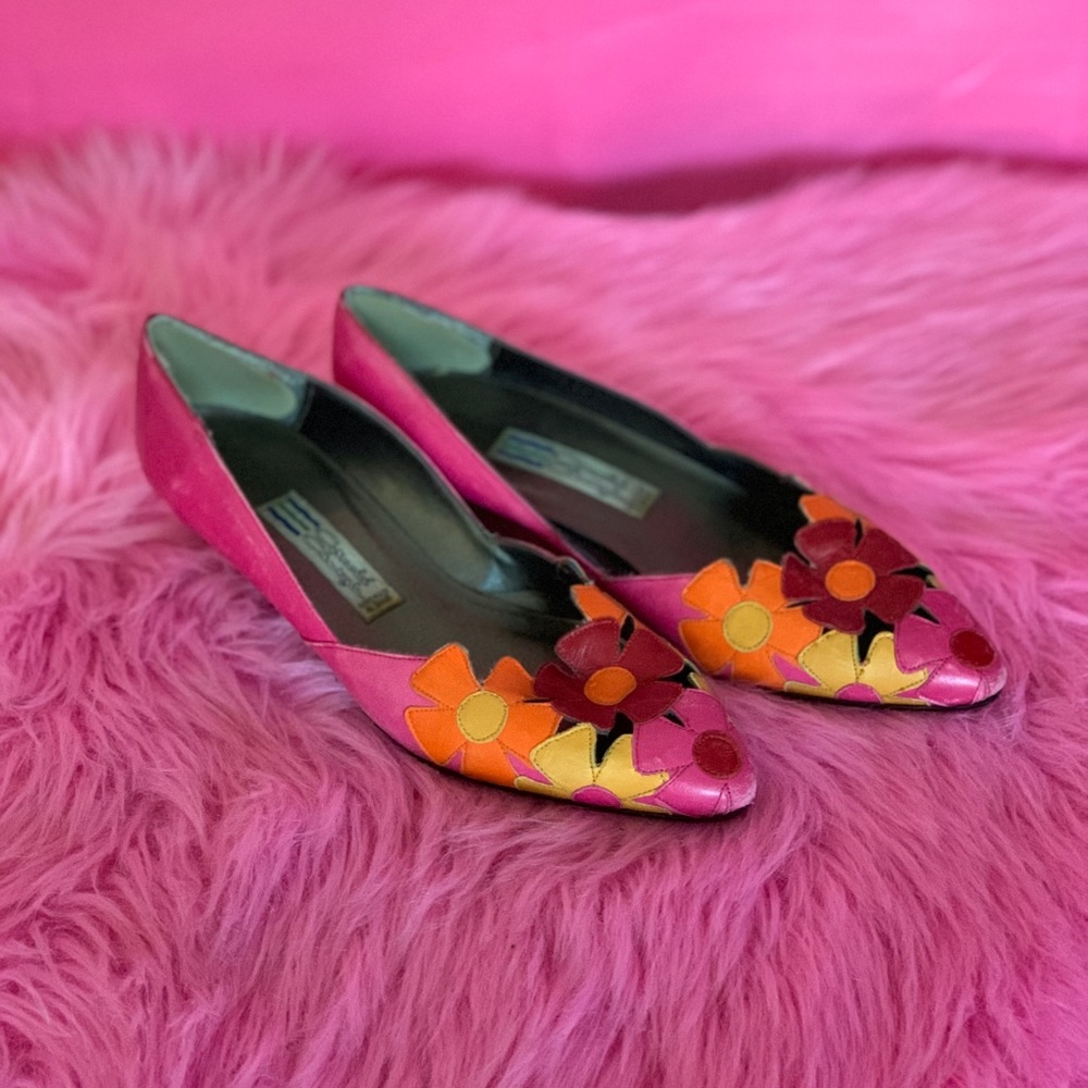 Vintage Proxy Floral Kitten Heels